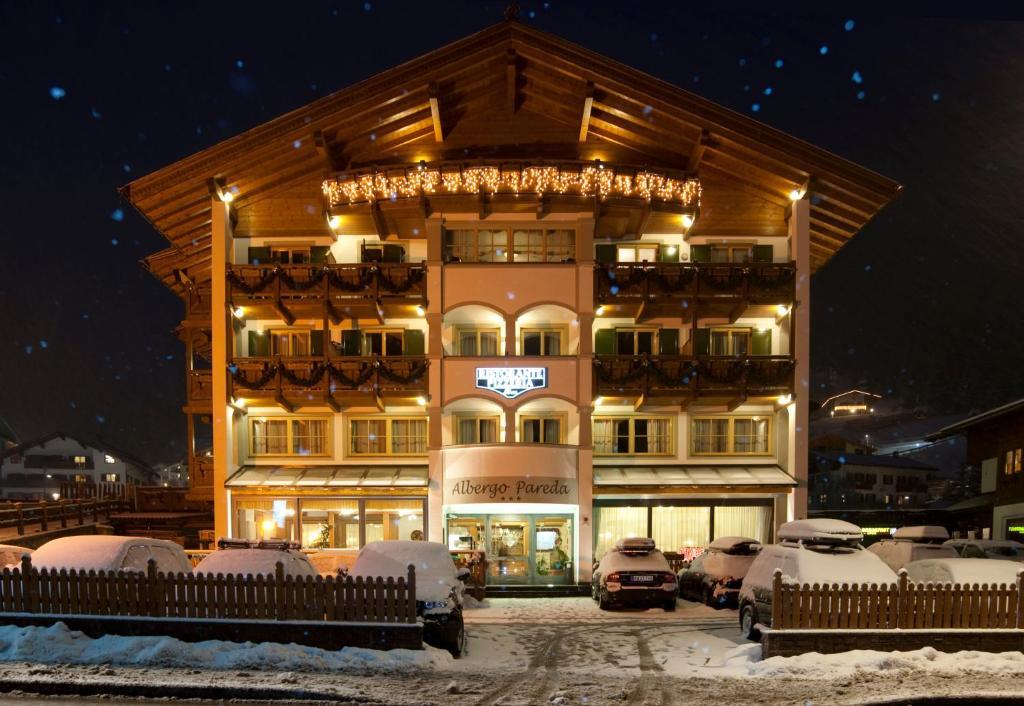 Hotel Pareda กานาเซย์ ภายนอก รูปภาพ