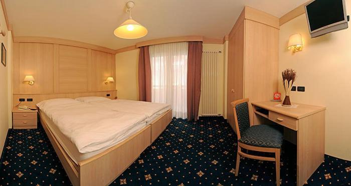 Hotel Pareda กานาเซย์ ห้อง รูปภาพ